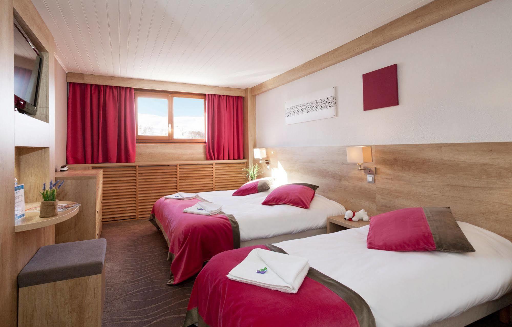 Hotel Club Mmv Le Panorama *** レ・デュー・アルプ エクステリア 写真